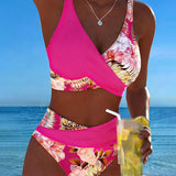 Marie | Bikini mit kontrastierendem Blumenmuster und Schlitz