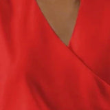 Eleganter einfarbiger Top